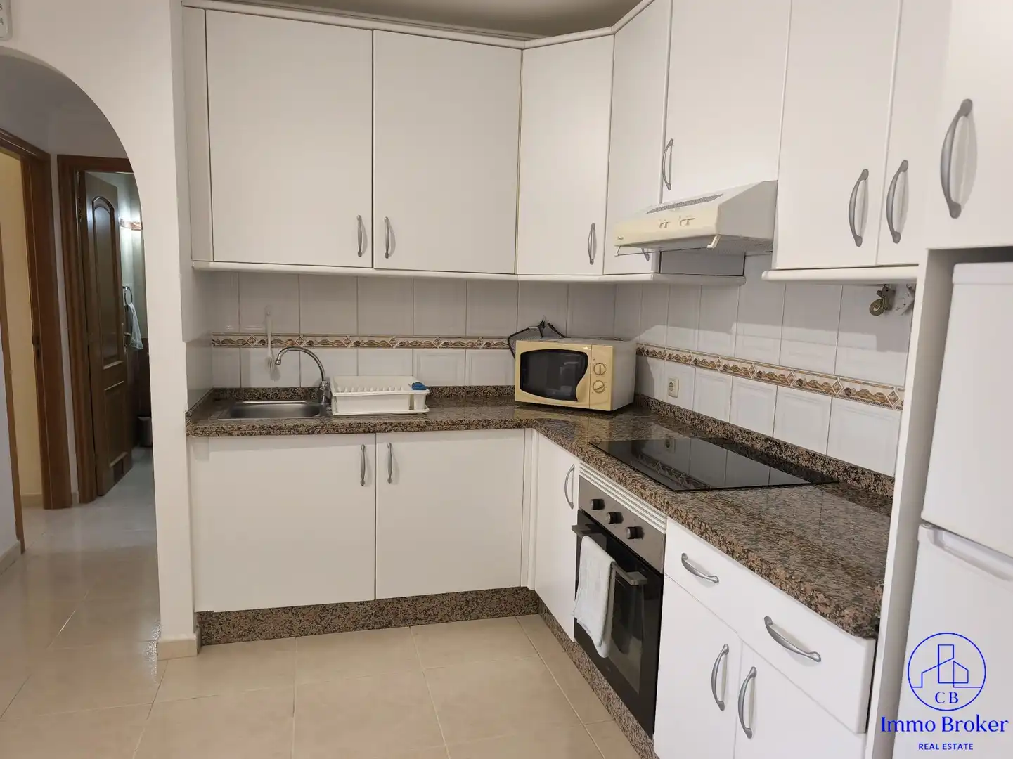 Cocina de Piso en venta en Adeje con Amueblado y Piscina comunitaria