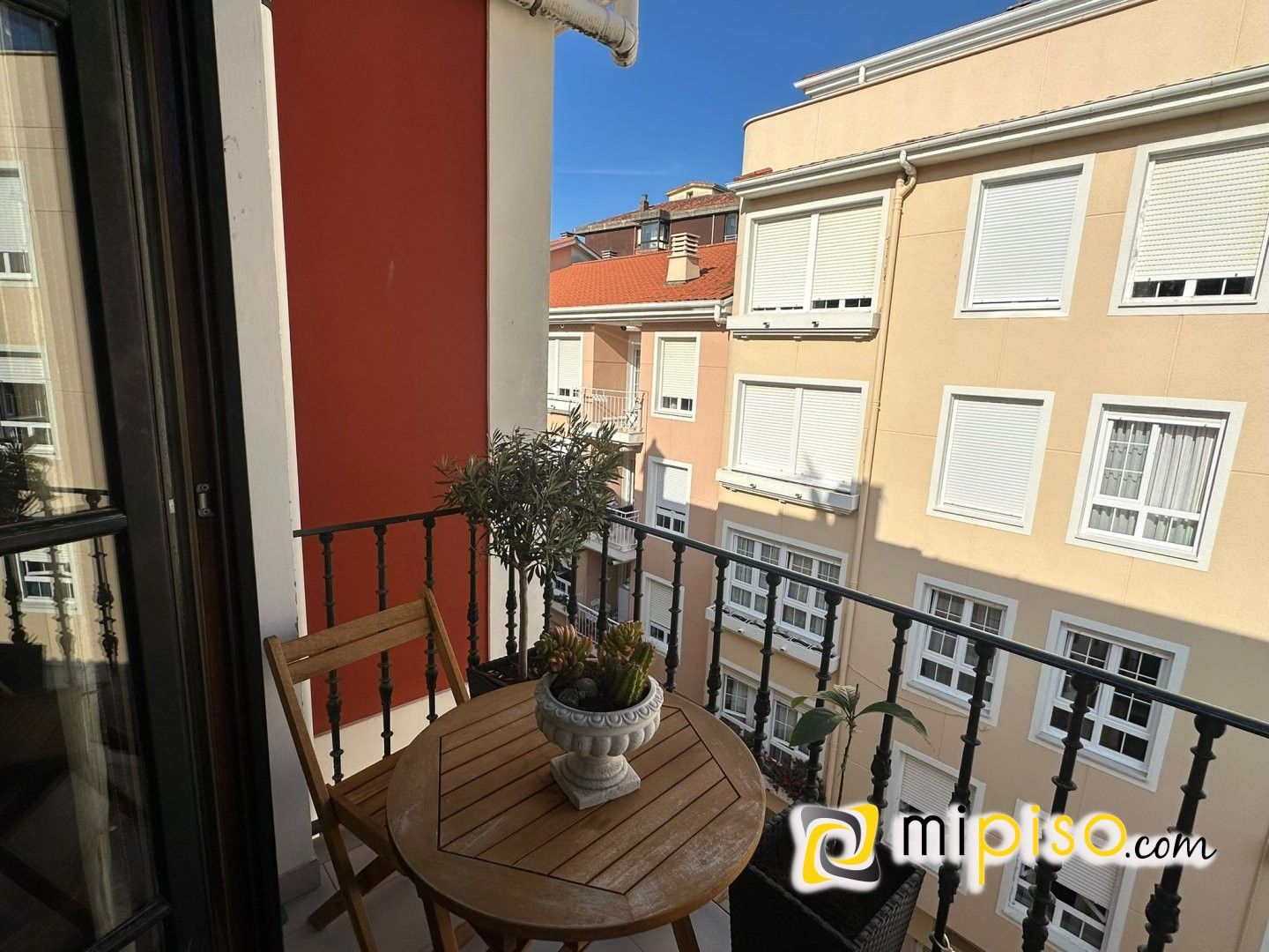 Balcony of Duplex for sale in Laredo  with Heating, Terrace and Furnished