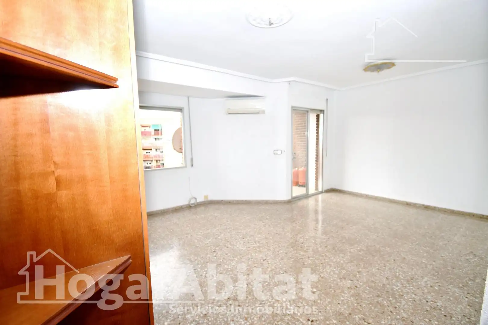 Bedroom of Flat for sale in Alaquàs  with Air Conditioner and Balcony