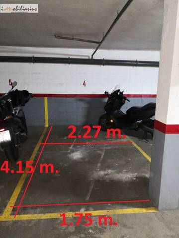 Garaje en Venta en Calle de Morales en Barri de les Corts