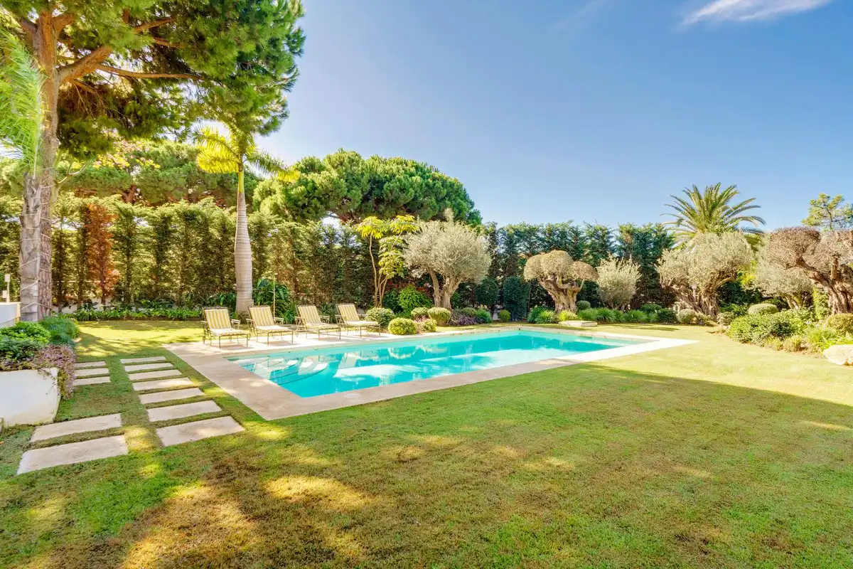 Piscina de Casa o xalet de lloguer en Marbella amb Aire condicionat, Jardí privat i Traster