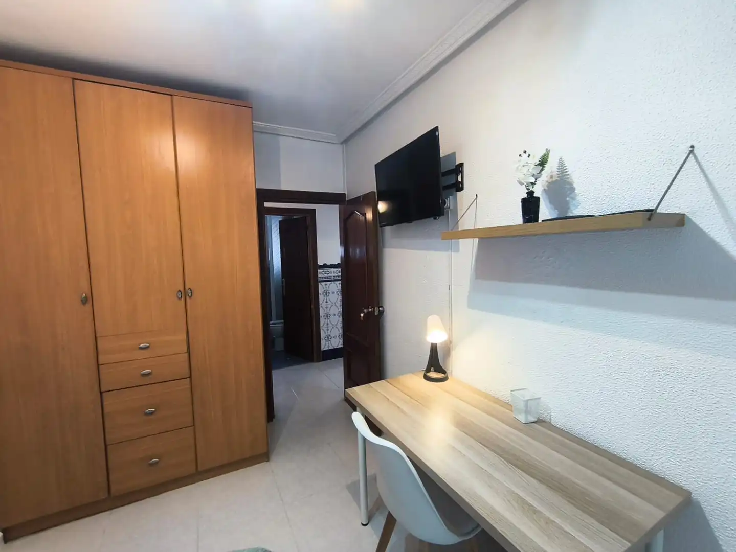 Habitación de Piso para compartir en Alcalá de Henares con Aire acondicionado, Calefacción y Amueblado