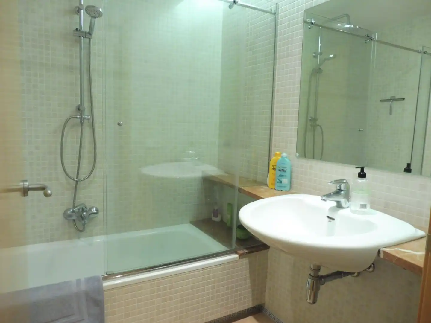 Badezimmer von Wohnung zum Verkauf in Calonge i Sant Antoni mit Heizung, Terrasse und Möbliert