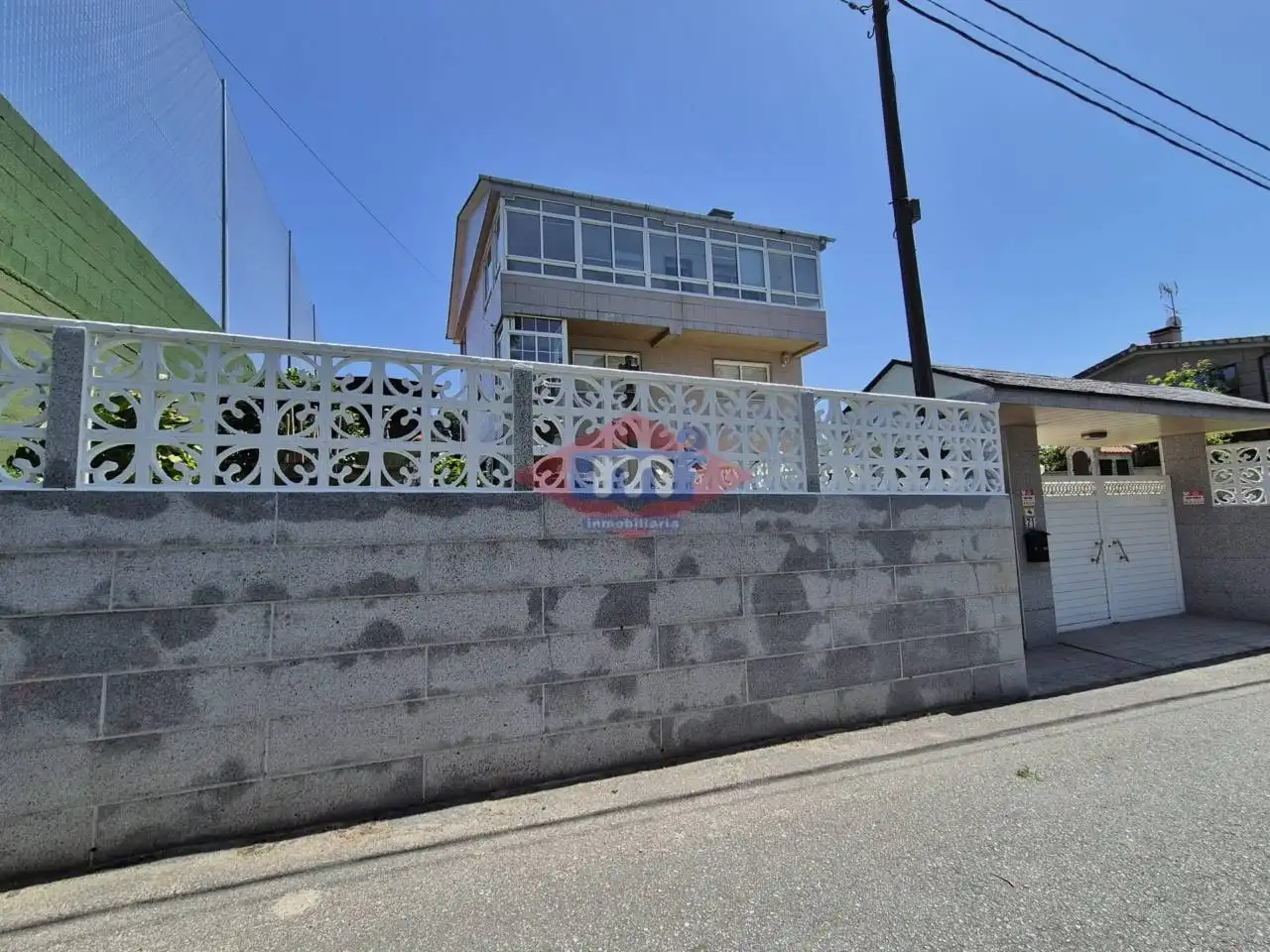Vista exterior de Casa o chalet en venta en Vigo  con Calefacción y Jardín privado