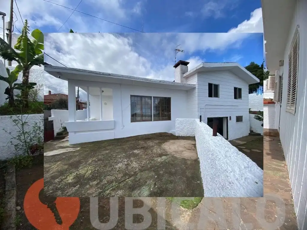 Vista exterior de Casa o xalet en venda en San Cristóbal de la Laguna amb Jardí privat, Terrassa i Traster