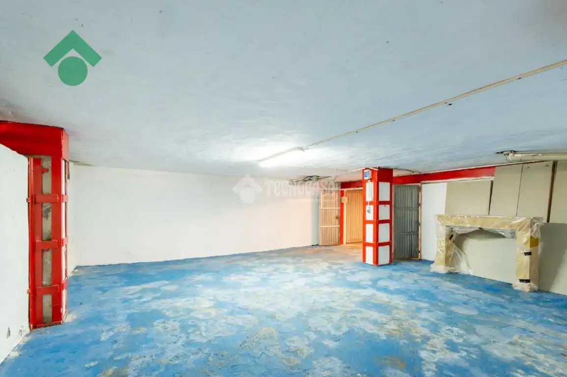 Garage zum Verkauf in Nerja