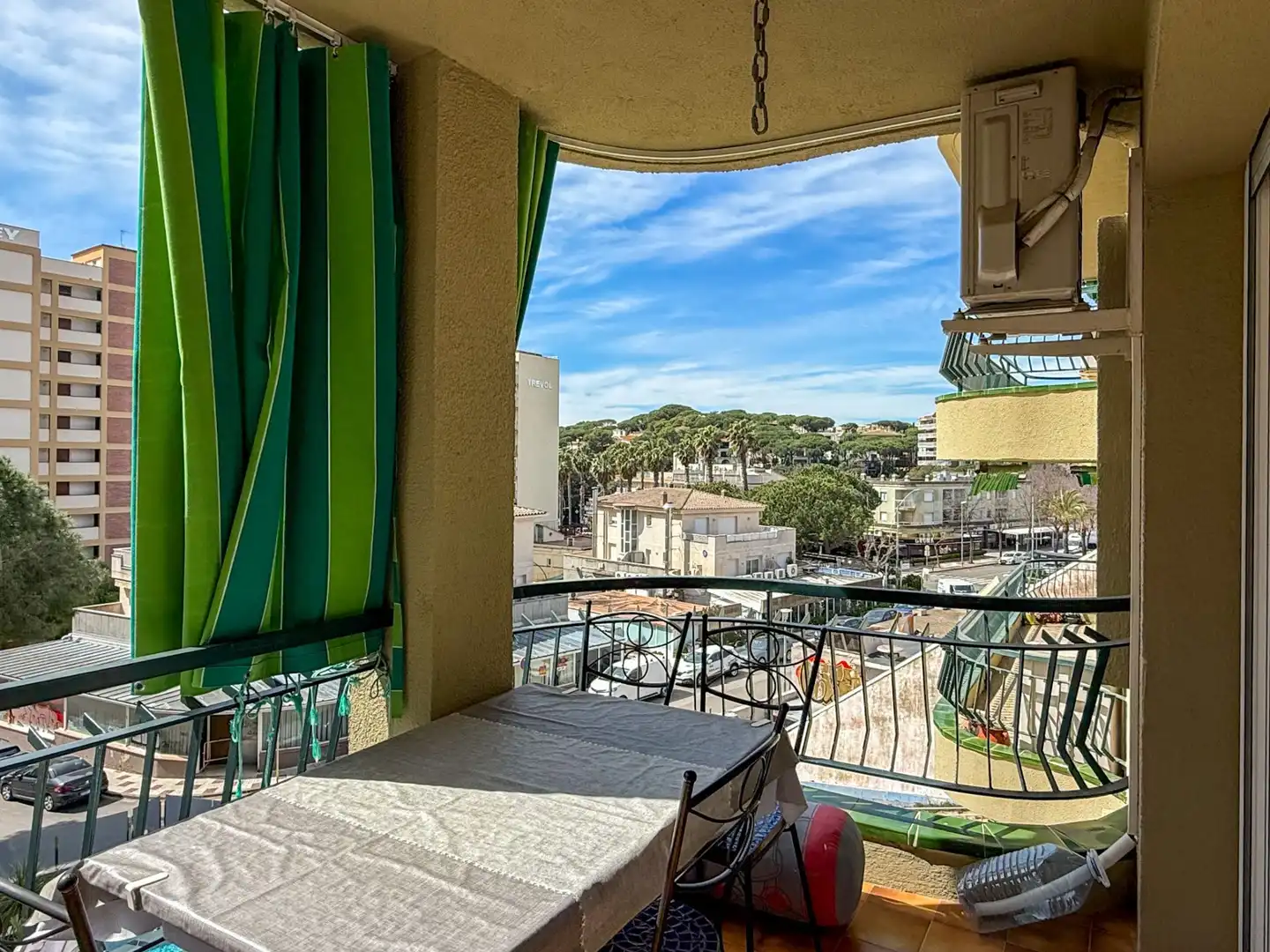 Balcony of Apartments for sale in Castell d'Aro, Platja d'Aro i s'Agaró  with Air Conditioner, Heating and Terrace