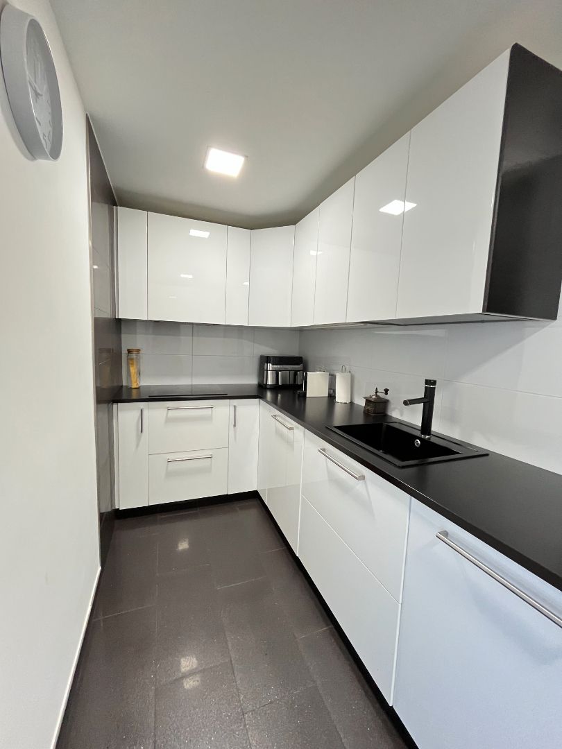 Kitchen of Flat for sale in San Sebastián de los Reyes  with Air Conditioner and Heating