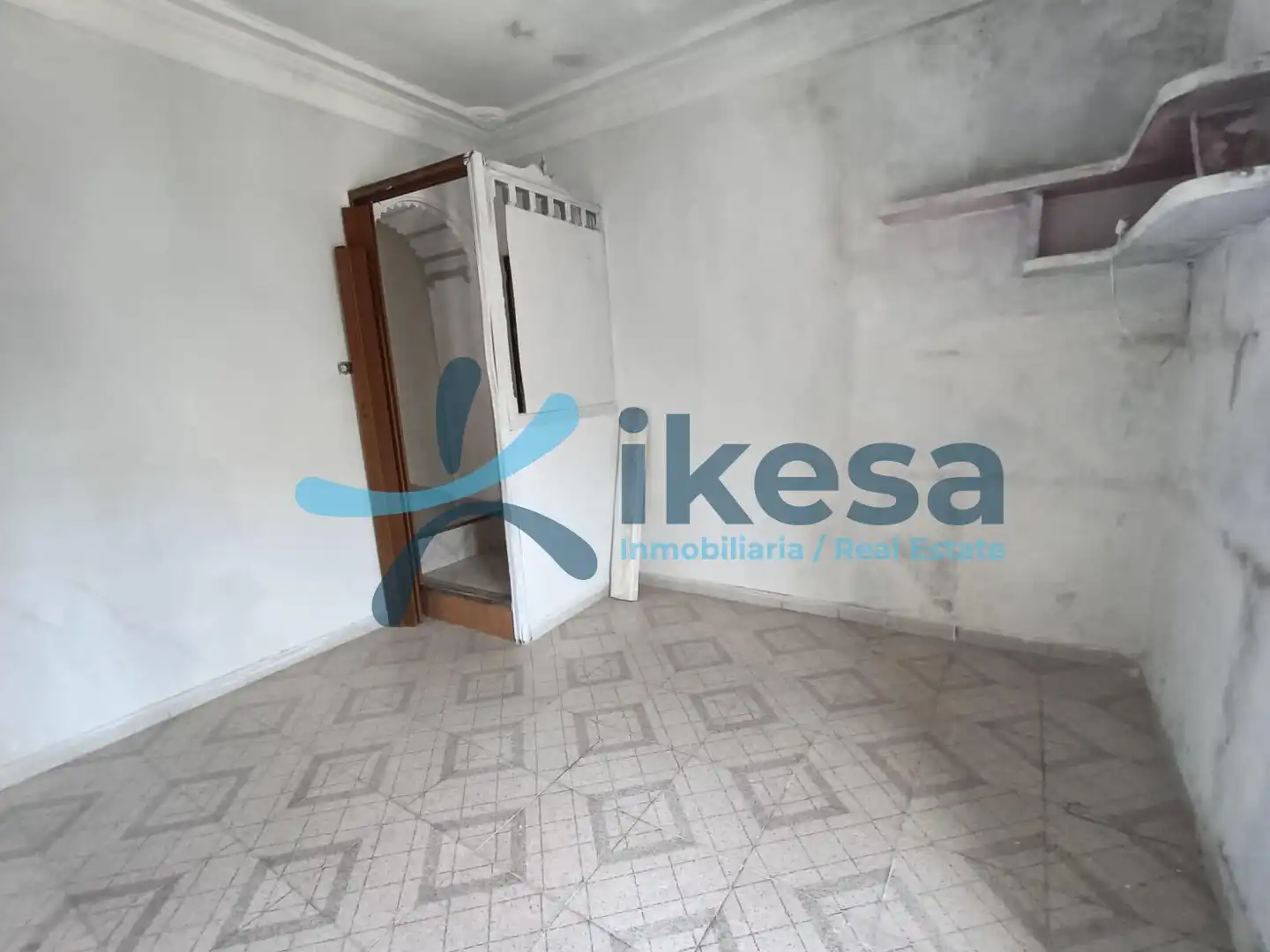 Casa adosada en venta en Lora del Río