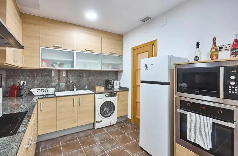 Cocina de Casa adosada en venta en Sant Feliu de Llobregat con Terraza