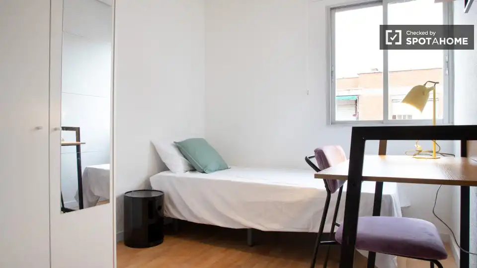Habitación en La Serna