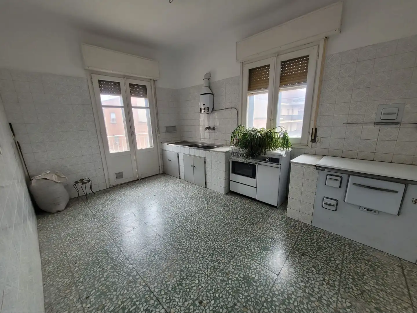 Cocina de Finca rústica en venta en Alberite con Aire acondicionado, Calefacción y Terraza