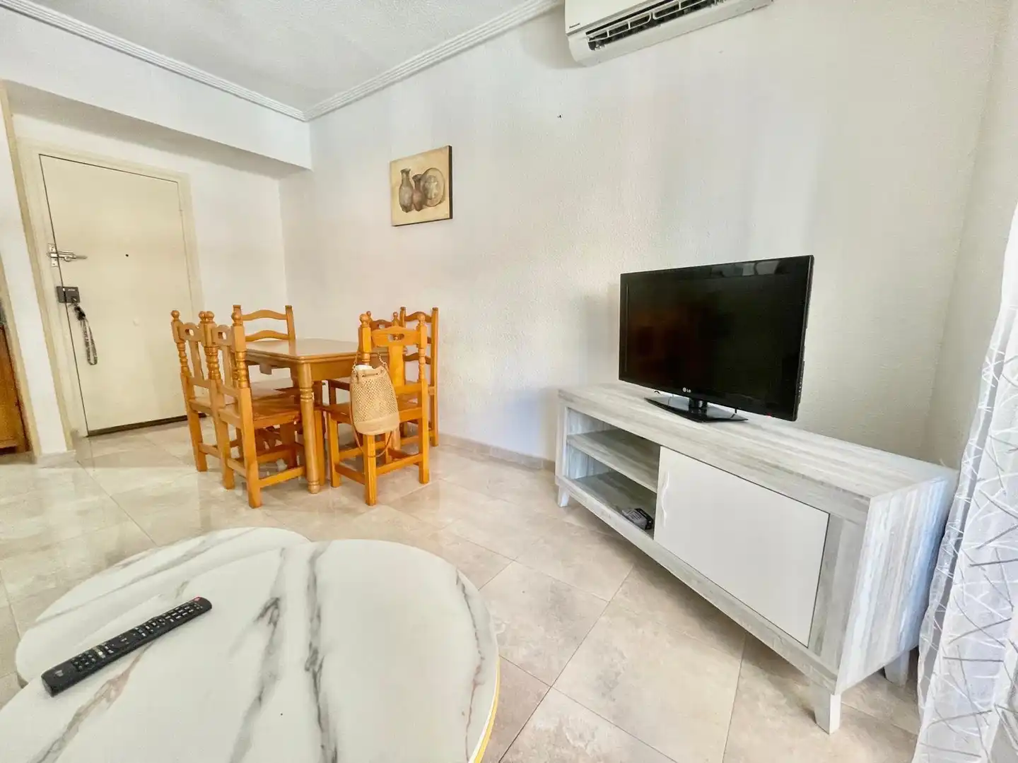Living room of Apartments for rent in Torrevieja  with Air Conditioner, Heating and Furnished