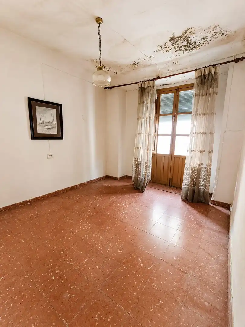 Sala d'estar de Casa o xalet en venda en Cúllar Vega amb Jardí privat, Terrassa i Traster