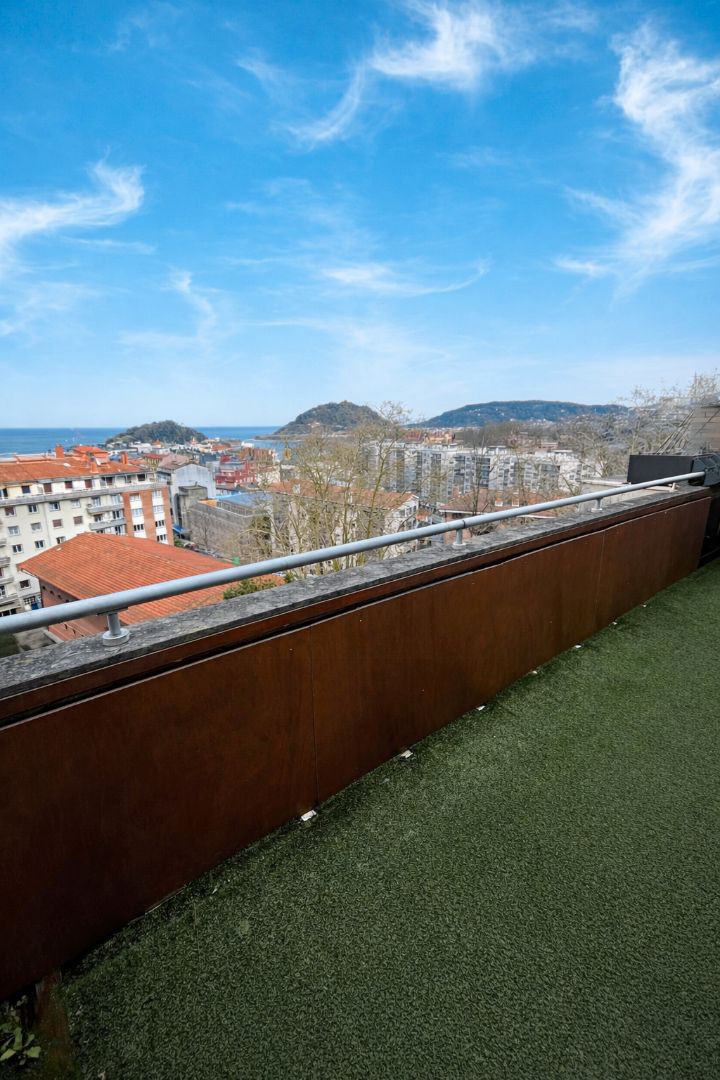 Terrace of Attic for sale in Donostia - San Sebastián   with Air Conditioner, Heating and Terrace