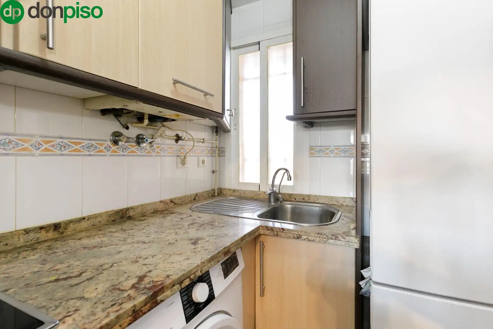 Kitchen of Flat for sale in Armilla  with Heating, Furnished and Balcony