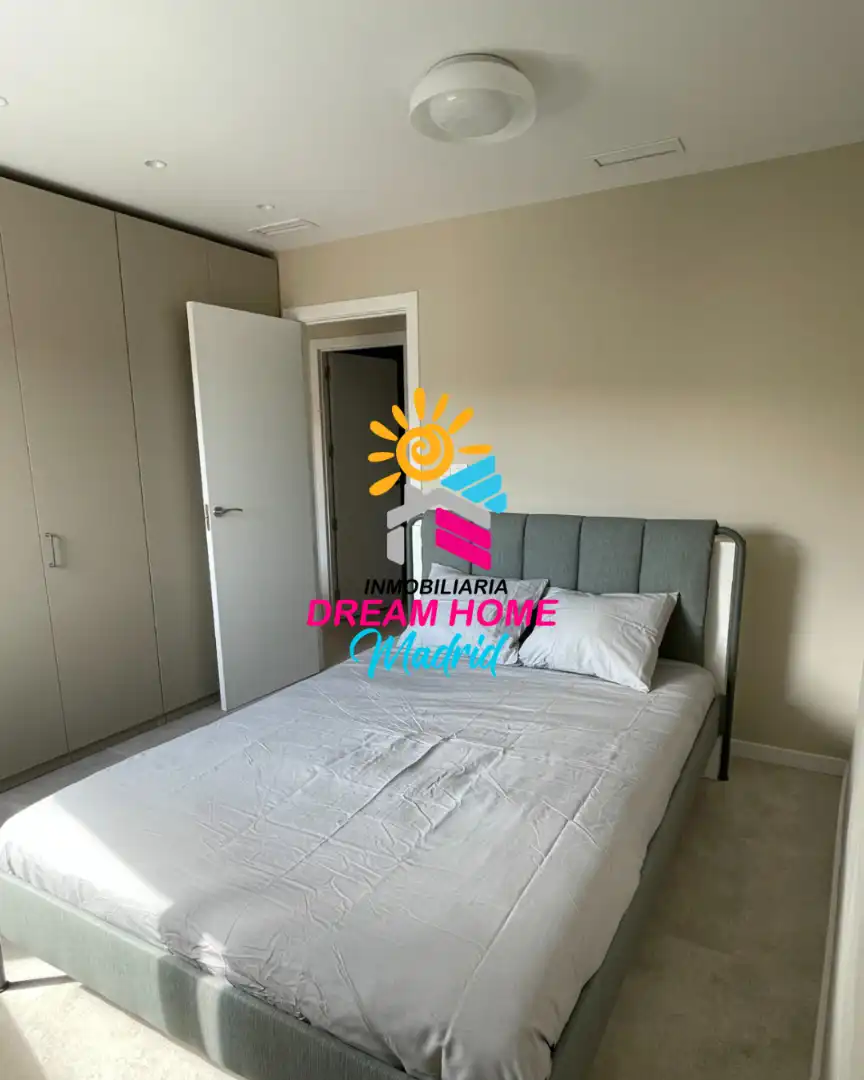 Piso en venta en Calle del Olvido, imagen 16