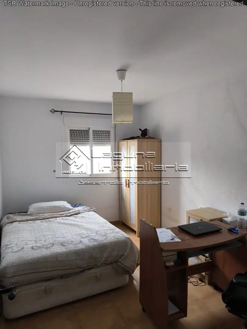 Dormitori de Casa o xalet en venda en Chiclana de la Frontera amb Jardí privat, Piscina i Moblat