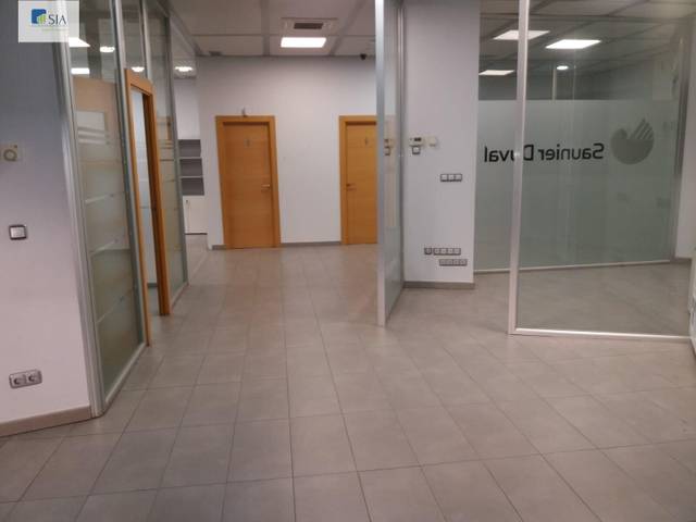 Local comercial en Alquiler en Calle MELILLA, 5 en San José Alto