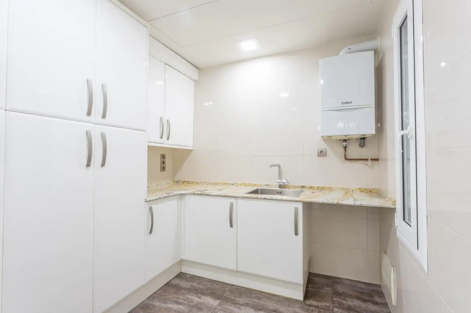 Wohnung mit Terrasse zum Verkauf in Carrer ARAGO, imagen 32