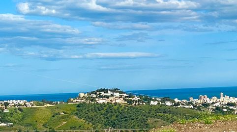 Parcela llana con preciosas vistas en Lomas del Flamenco, cerca de Mijas Golf.