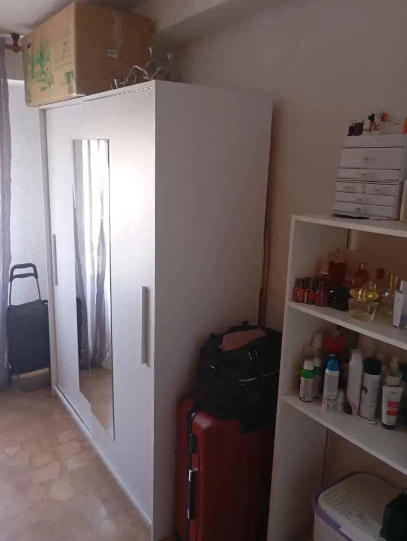 Dormitori de Pis en venda en Córdoba amb Aire condicionat, Moblat i Balcó