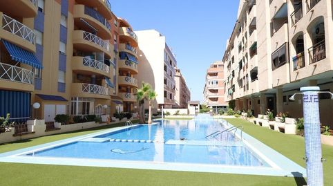 Foto 2 de Apartament en venda a Zona Carrefour - Urbanizaciones, Torrevieja