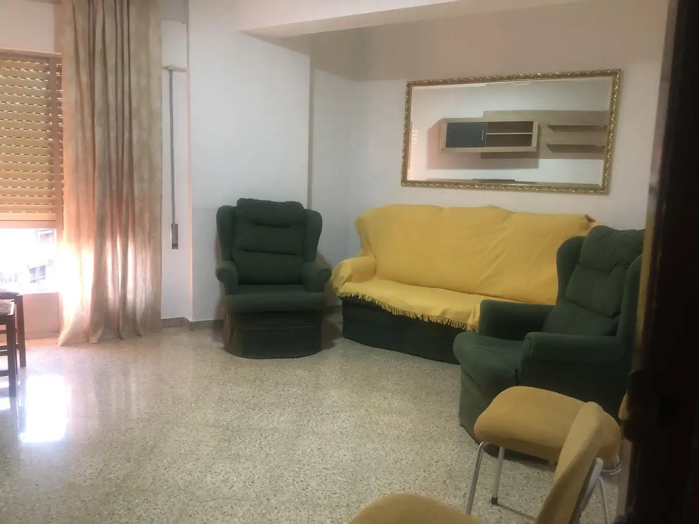 Piso con terraza en venta en Avenida de Andalucía
