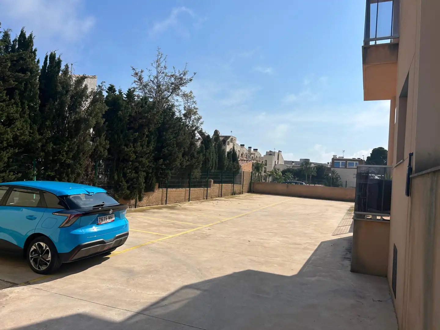 Aparcament de Garatge en venda en Mont-roig del Camp amb Alarma