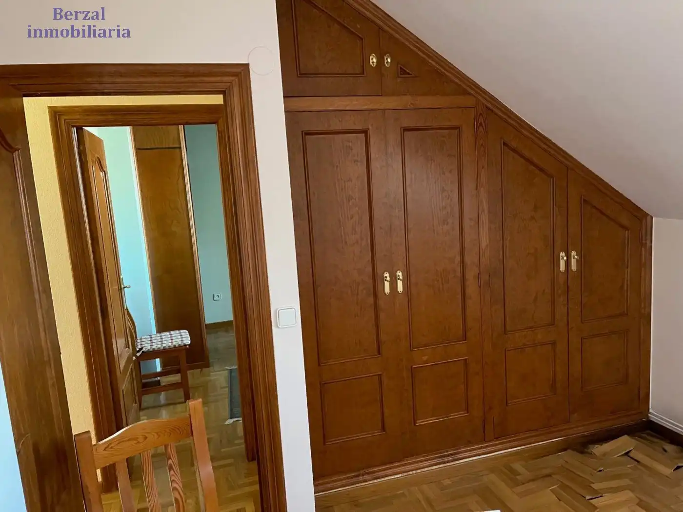 Haus zum Verkauf in Calle Academia Militar, imagen 36
