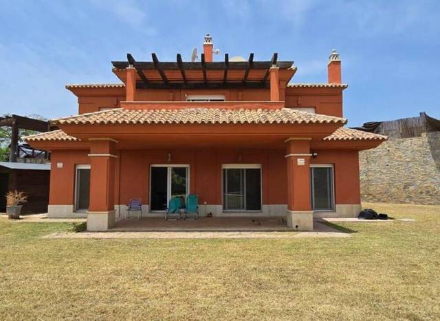 Casa-chalet en Alquiler en Santa Clara