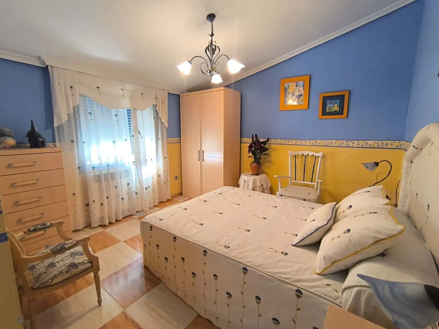 Bedroom of Houses for sale in Fresno de Río Tirón  with Heating, Private garden and Terrace