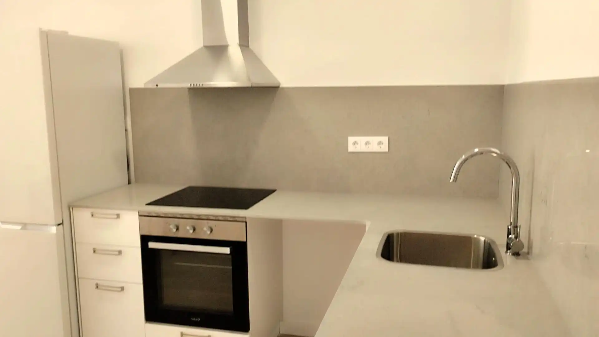 Kitchen of Ground floor for sale in Xirivella  with Air Conditioner, Terrace and Furnished