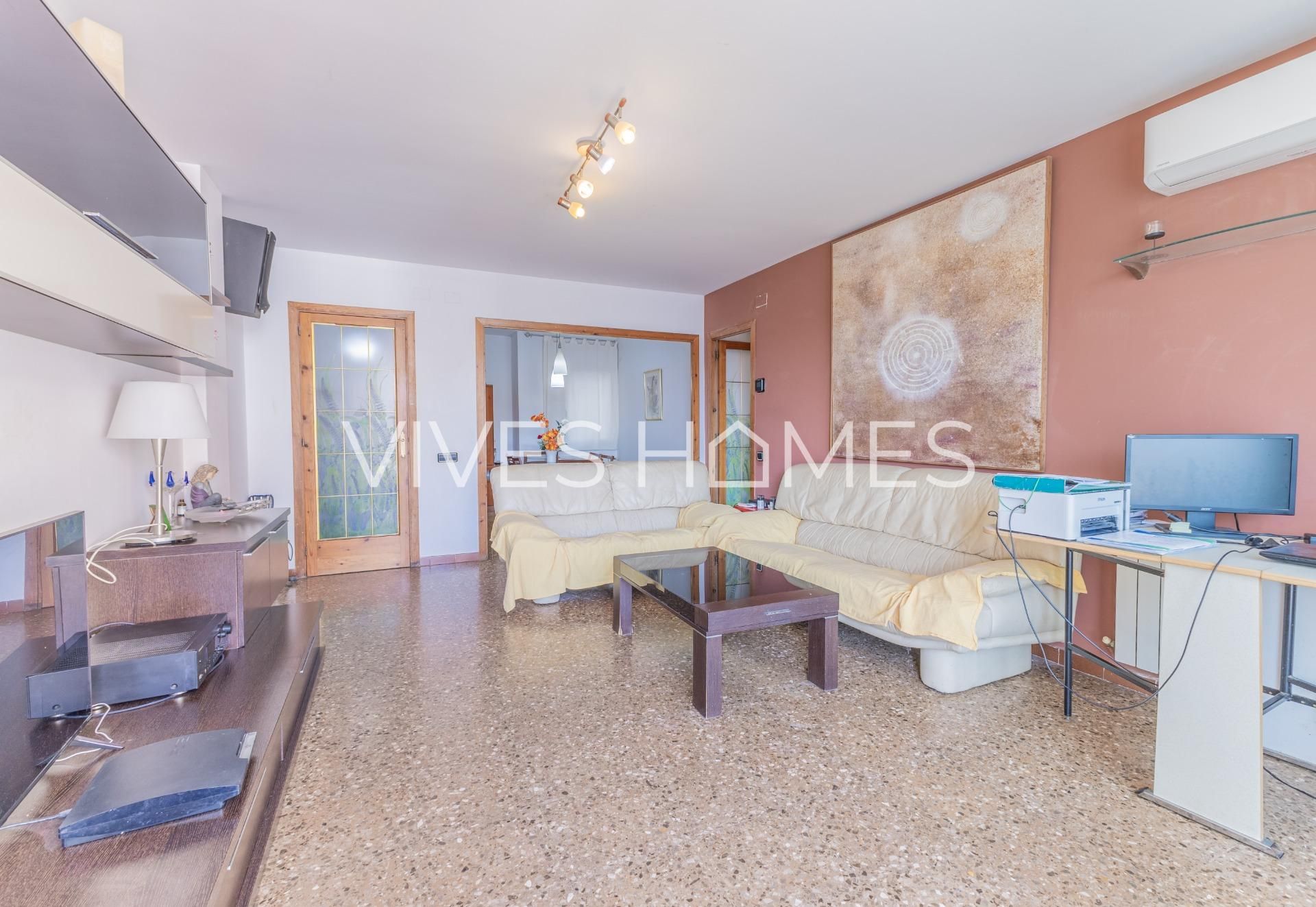 Sala d'estar de Pis en venda en Arenys de Mar amb Aire condicionat, Calefacció i Terrassa