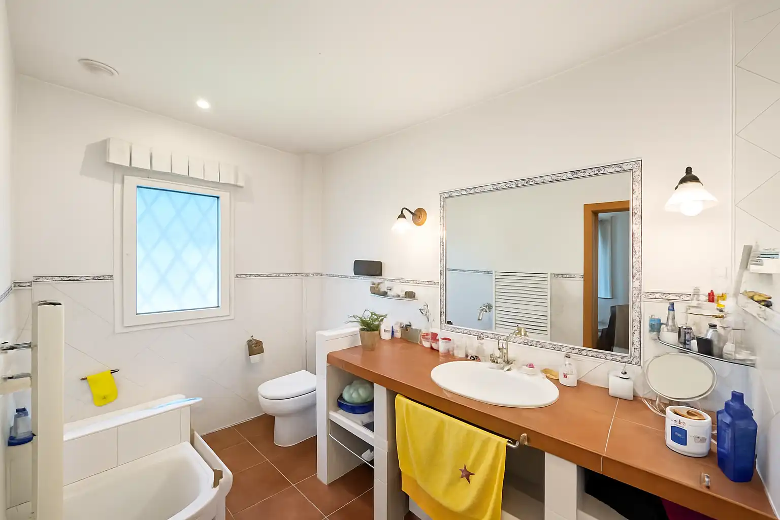 Baño de Finca rústica en venta en Béjar con Calefacción, Jardín privado y Parquet