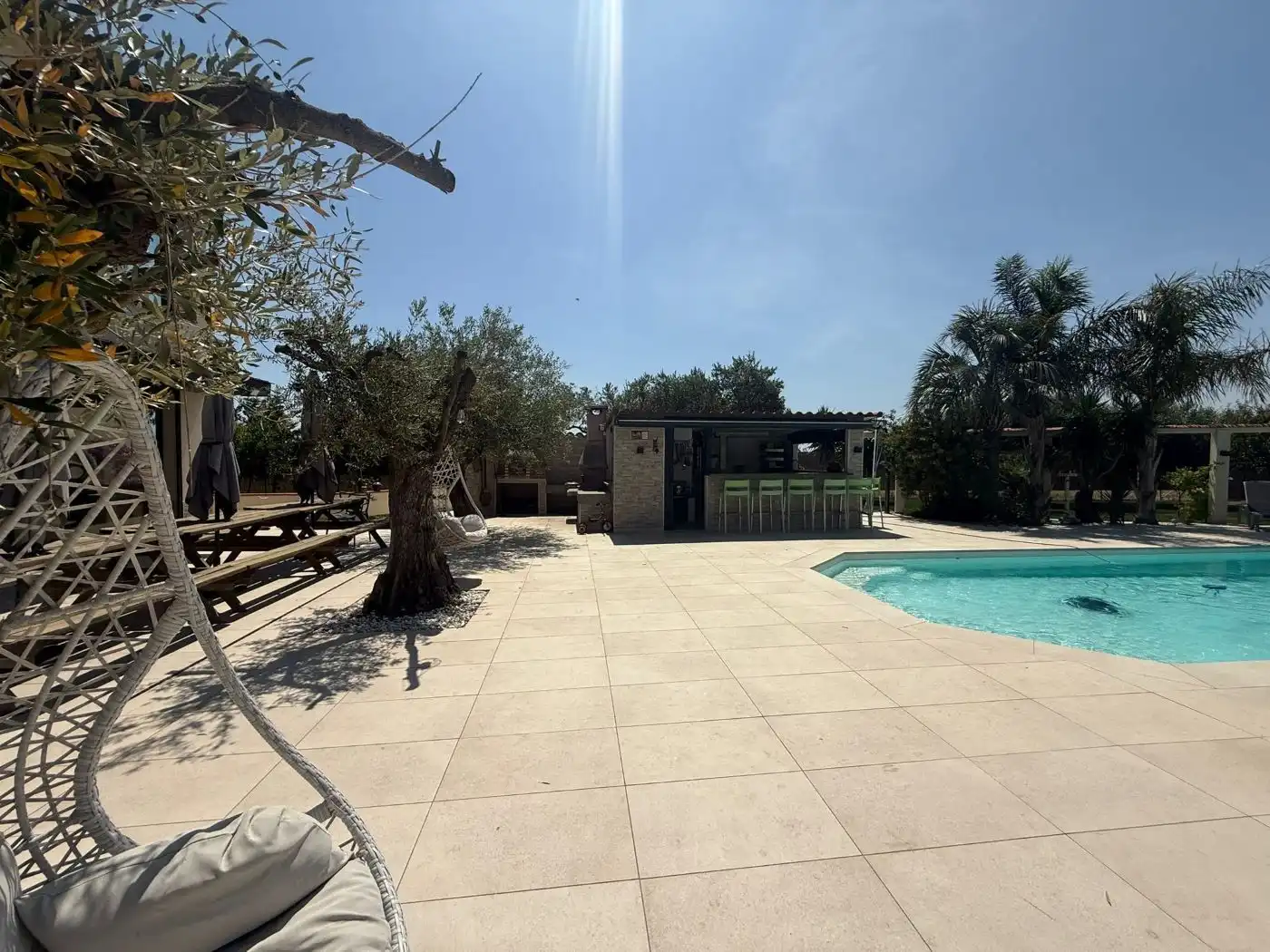 Piscina de Casa o xalet en venda en Castelló d'Empúries amb Aire condicionat, Calefacció i Jardí privat