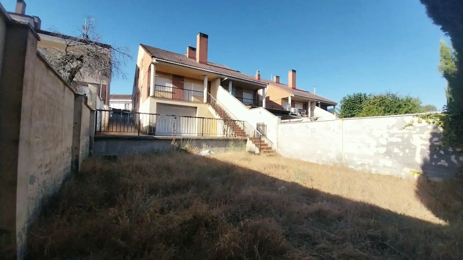 Casa adosada en venda en Tudela de Duero amb Calefacció i Terrassa