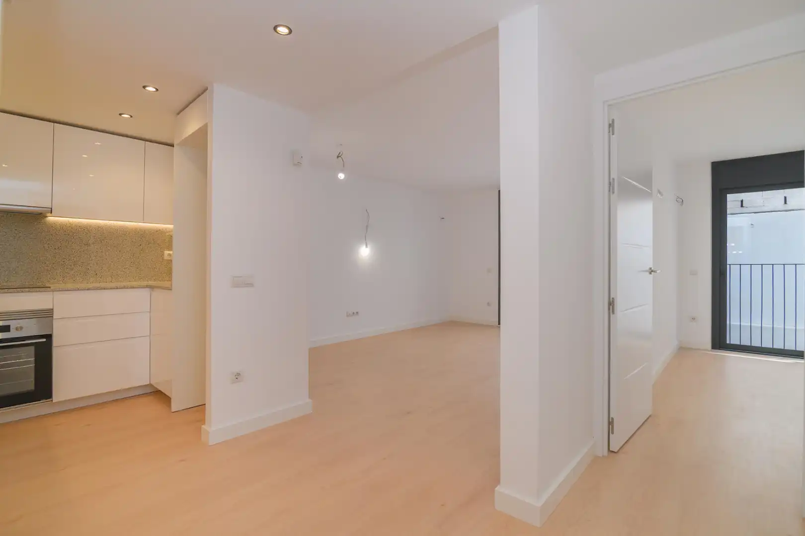 Flat with lift for sale in Carrer Victòria 95, imagen 18