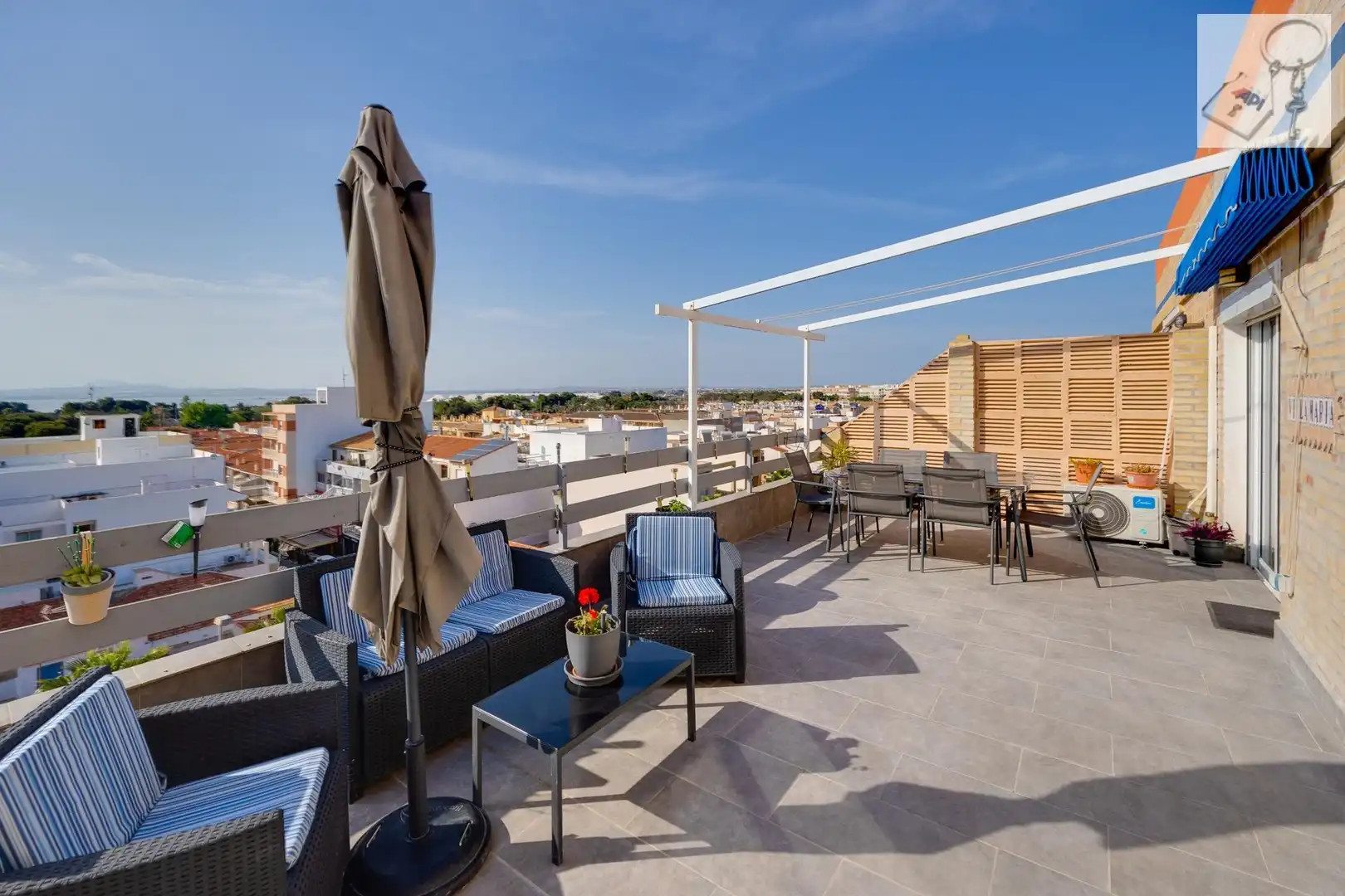 Ático con ascensor en venta en Playa del Acequión, Náufragos y Rocío del Mar, imagen 4