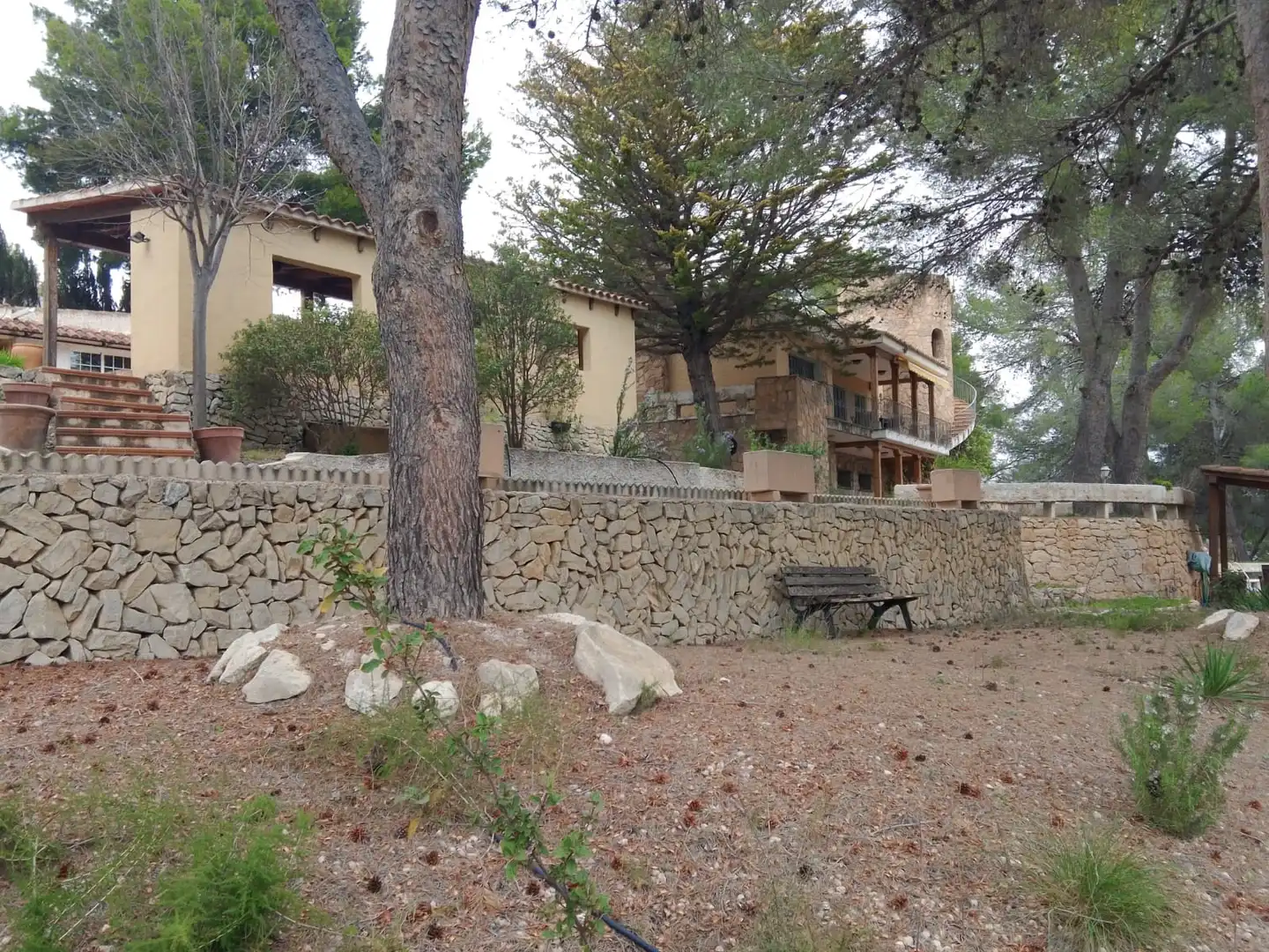 Vista exterior de Casa o xalet en venda en Tibi amb Calefacció, Jardí privat i Terrassa