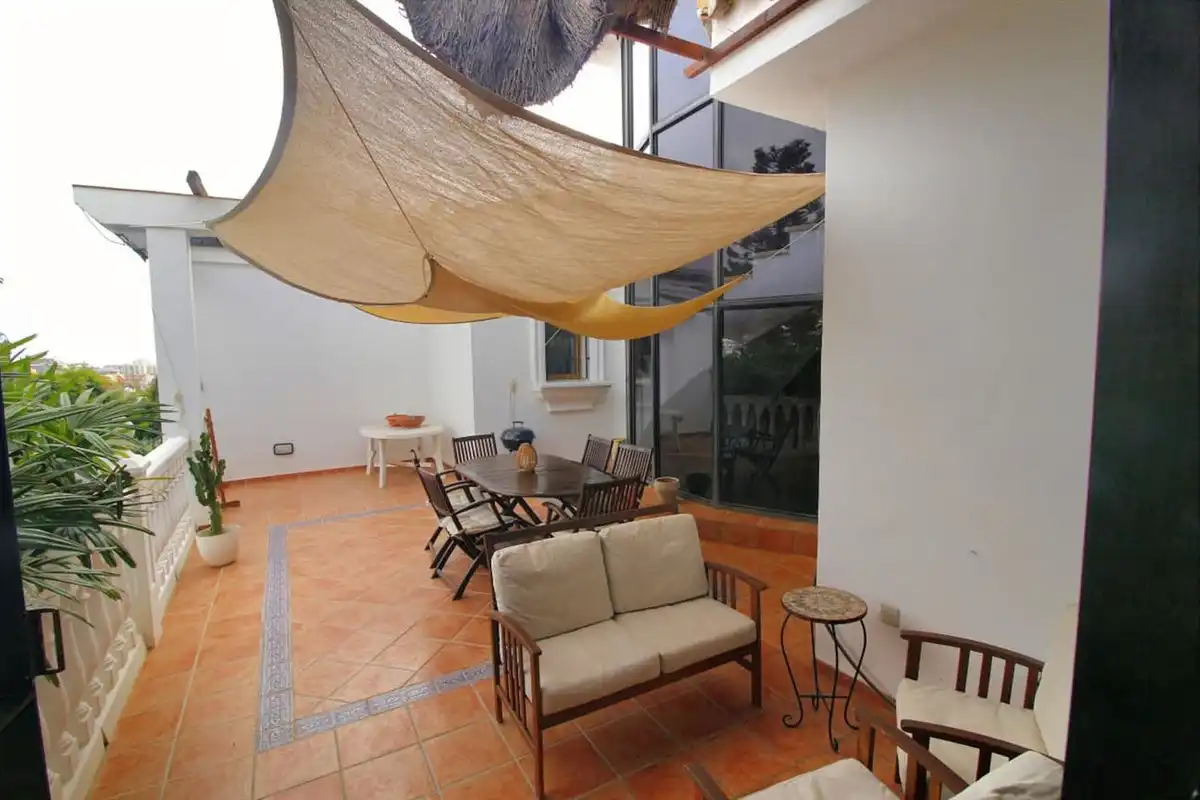 Chalet con piscina en venta en Torrequebrada, imagen 6