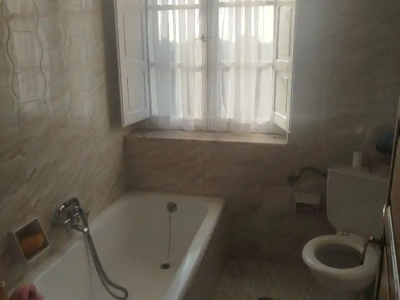 Casa aparellada amb jardí en venda a Lugar Perlavia 1, imagen 5