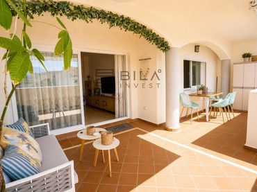 Wohnung mit Pool zum Verkauf in Urb. Santa Maria Green Hills