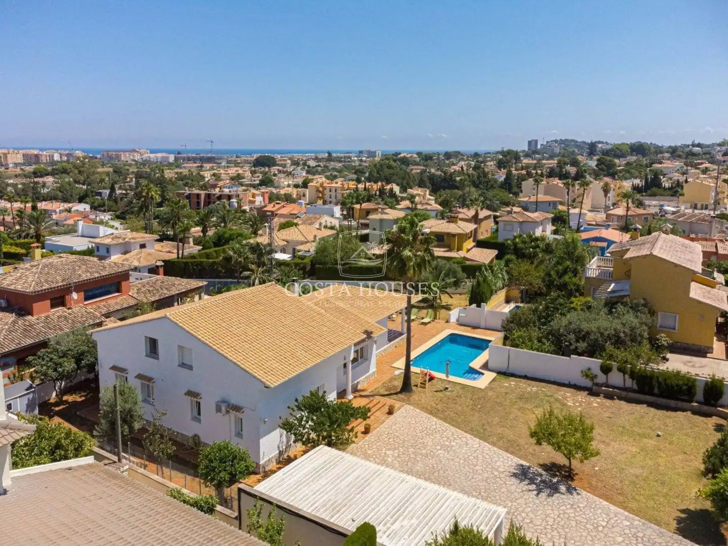 Exterior view of Houses for sale in Dénia  with Air Conditioner, Private garden and Terrace