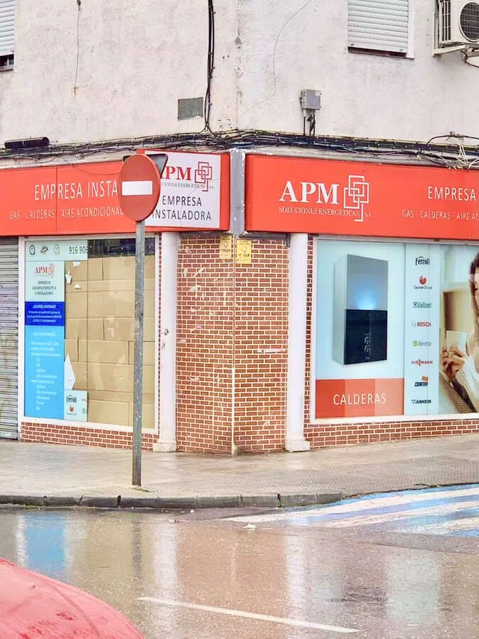 Exterior view of Premises to rent in Parla  with Air Conditioner