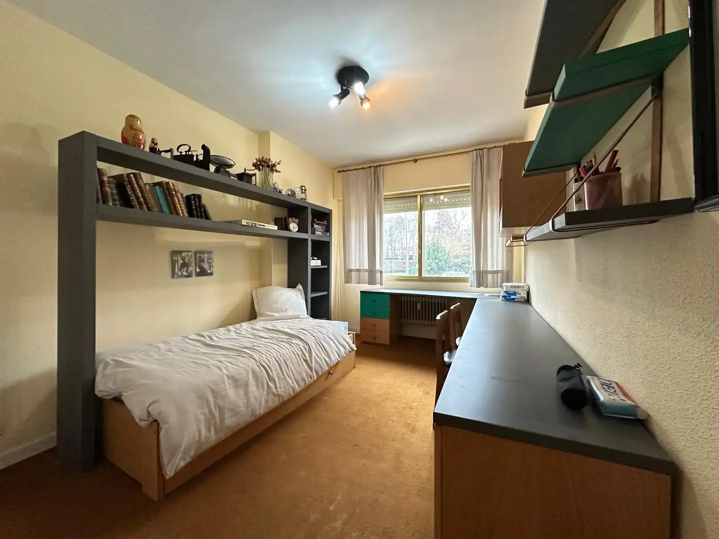 Bedroom of Flat for sale in Madrid  with Parquet flooring, Terrace and Storage room