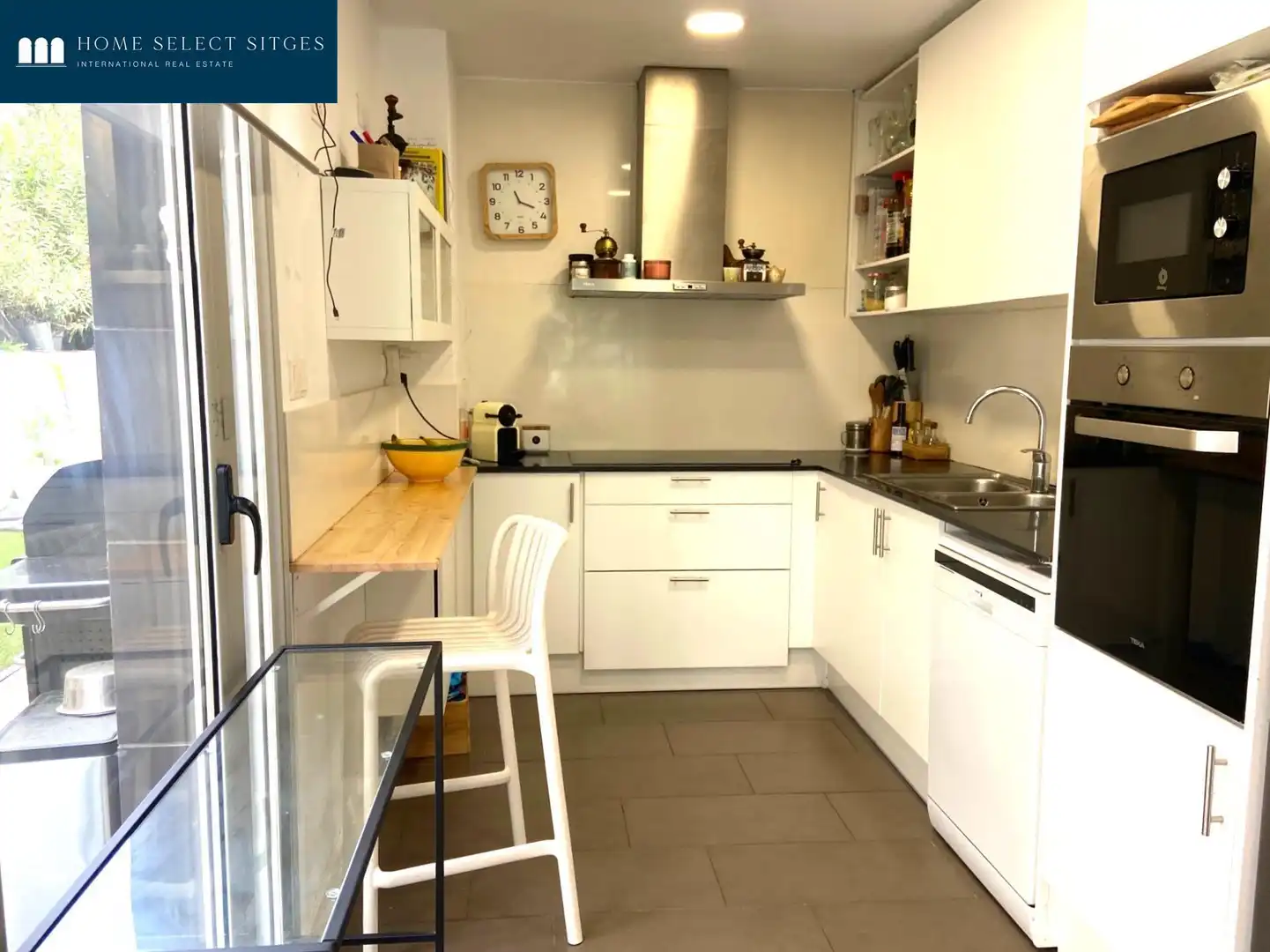 Kitchen of Ground floor for sale in Sitges  with Air Conditioner, Heating and Private garden
