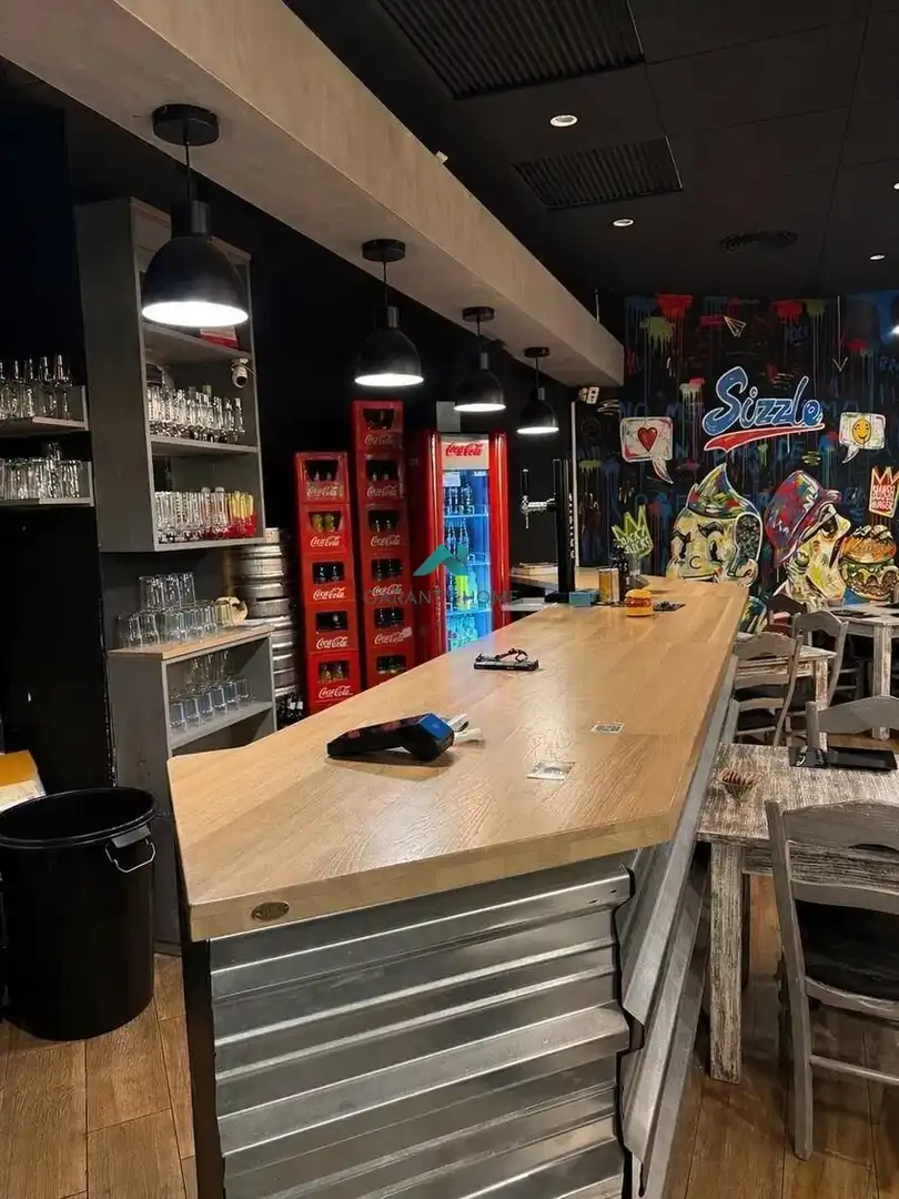 Local de alquiler en Valencia con Aire acondicionado y Amueblado