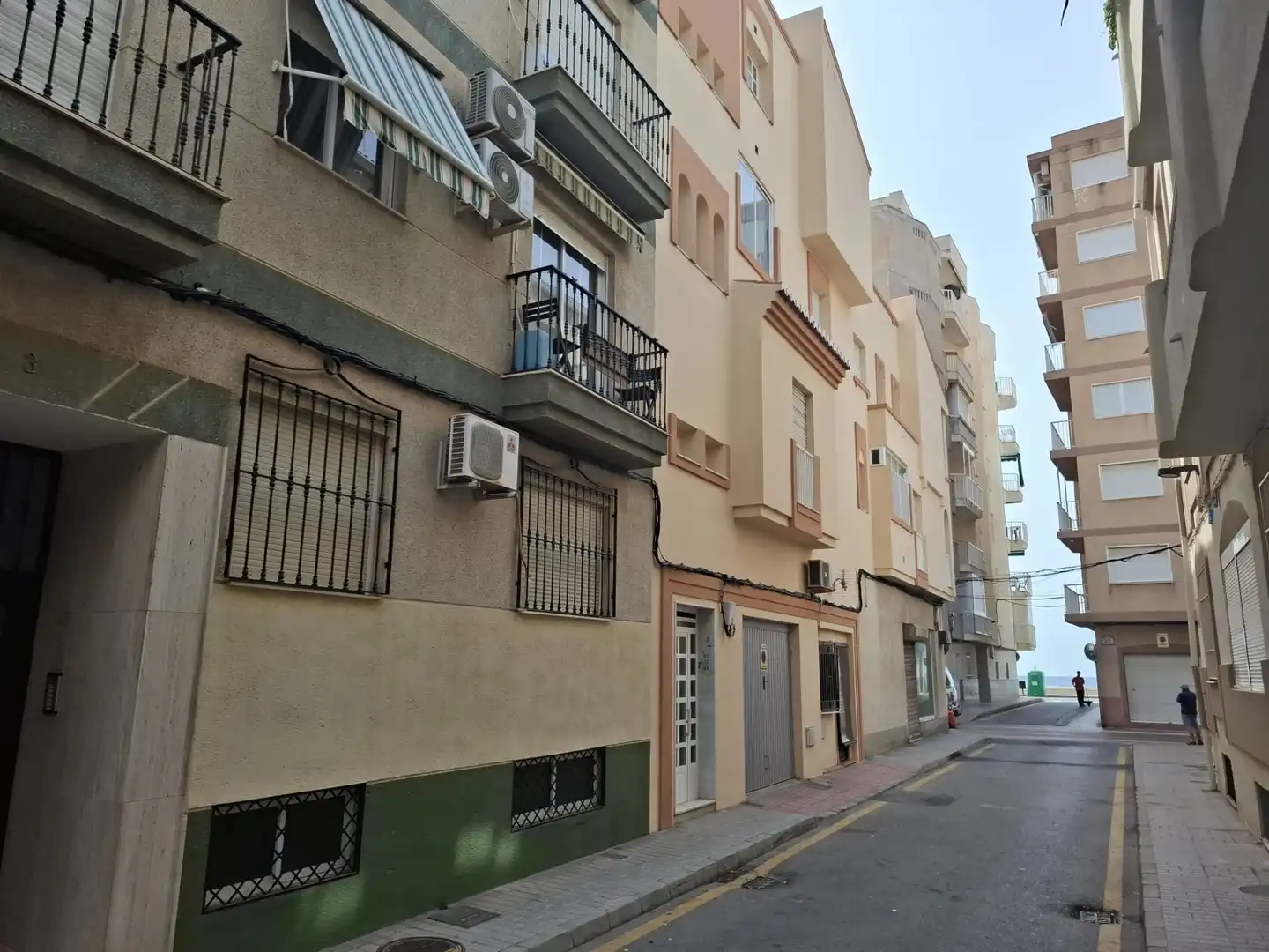 Vista exterior de Pis en venda en Torrenueva Costa amb Moblat i Balcó