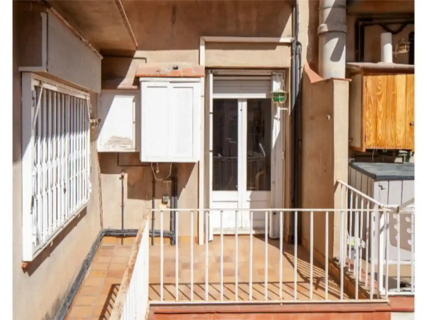 Balcony of Houses for sale in Sabadell  with Air Conditioner and Balcony